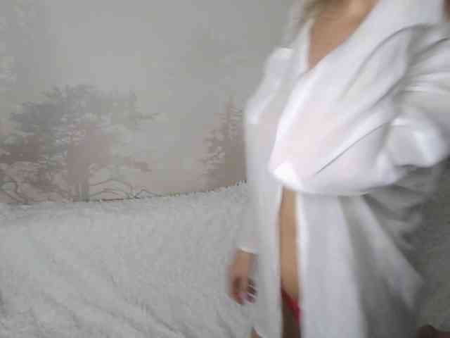 Red_Rose_98 webcam