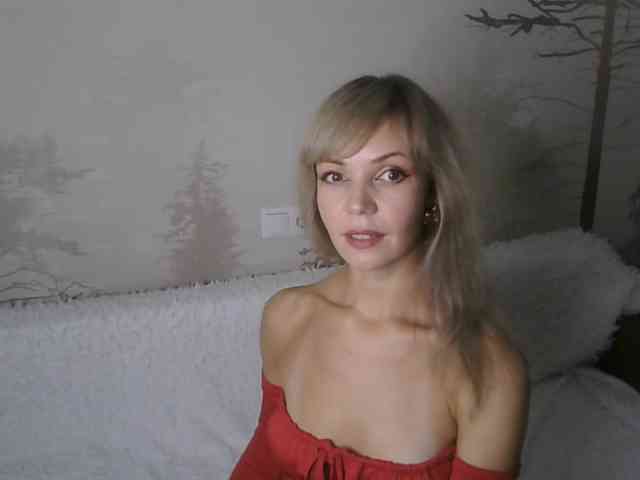 Red_Rose_98 webcam
