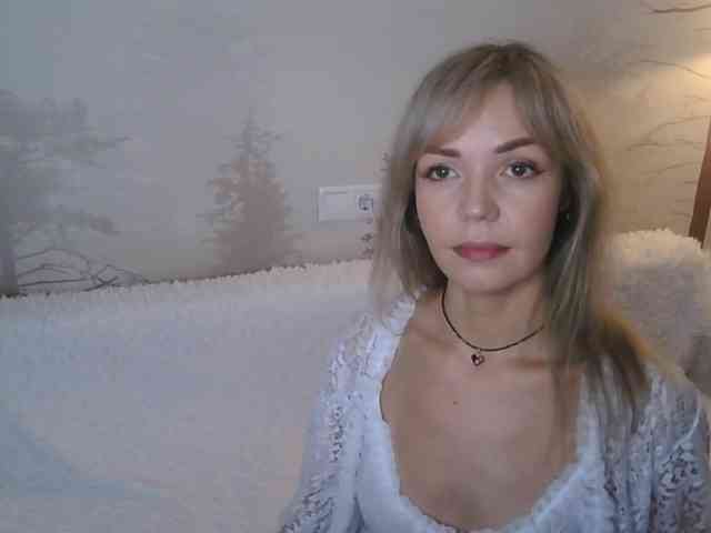 Red_Rose_98 webcam