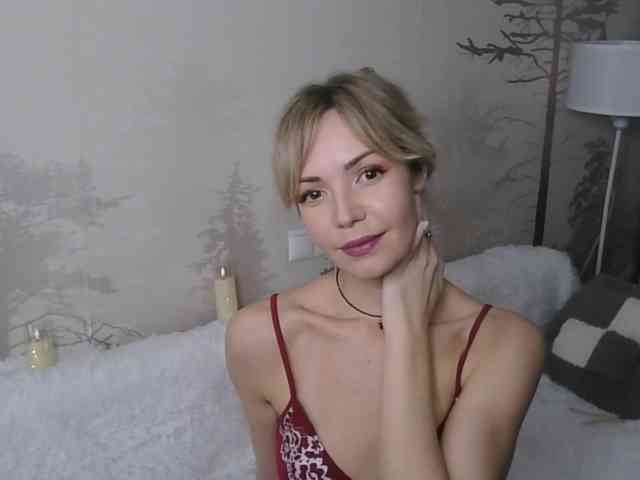 Red_Rose_98 webcam