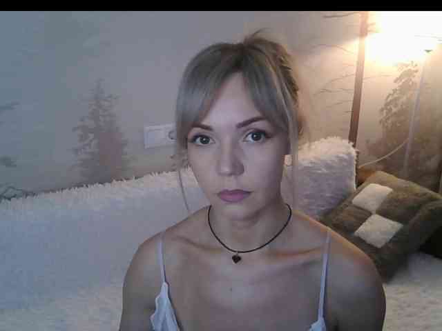 Red_Rose_98 webcam