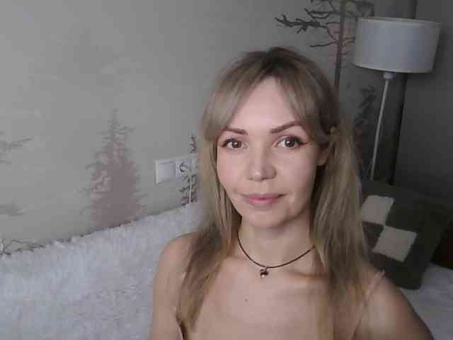 Red_Rose_98 webcam