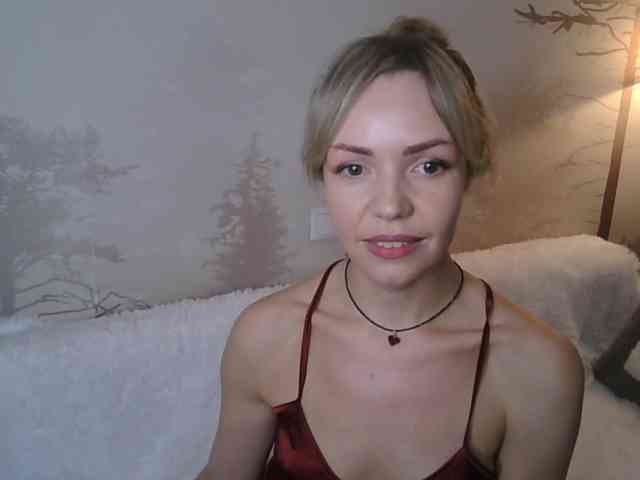 Red_Rose_98 webcam