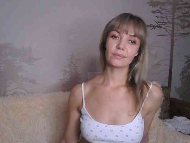 Red_Rose_98 webcam
