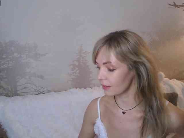 Red_Rose_98 webcam