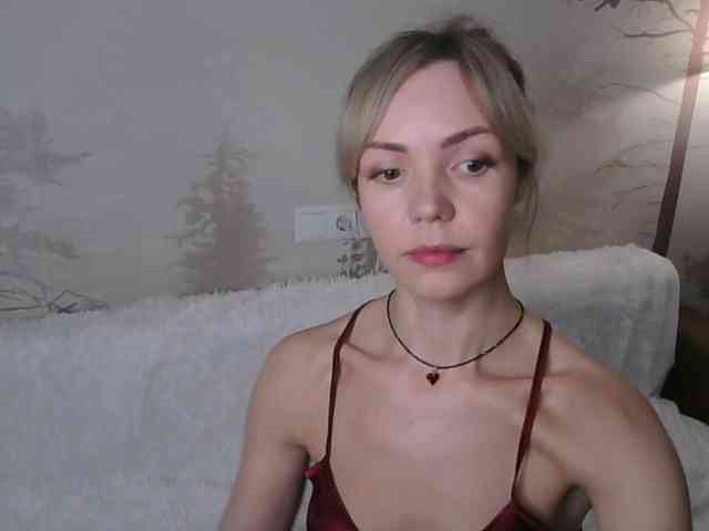 Red_Rose_98 webcam