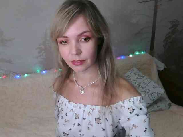 Red_Rose_98 webcam