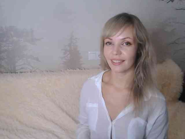 Red_Rose_98 webcam