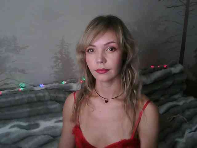 Red_Rose_98 webcam