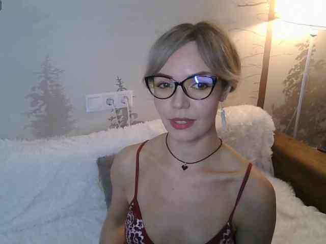 Red_Rose_98 webcam