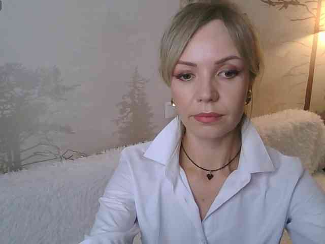 Red_Rose_98 webcam