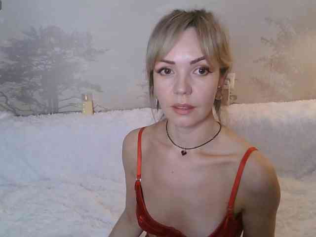 Red_Rose_98 webcam