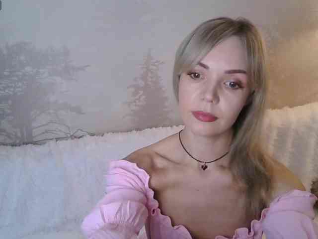 Red_Rose_98 webcam
