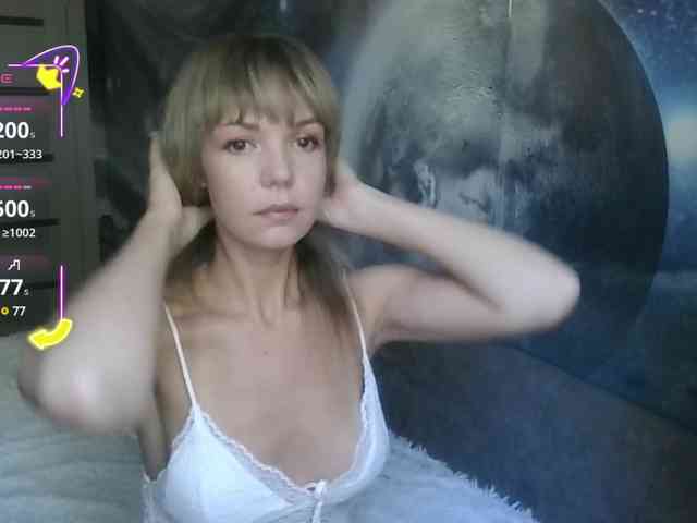 Red_Rose_98 webcam
