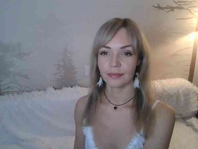 Red_Rose_98 webcam