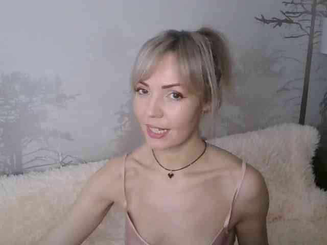 Red_Rose_98 webcam