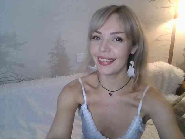 Red_Rose_98 webcam