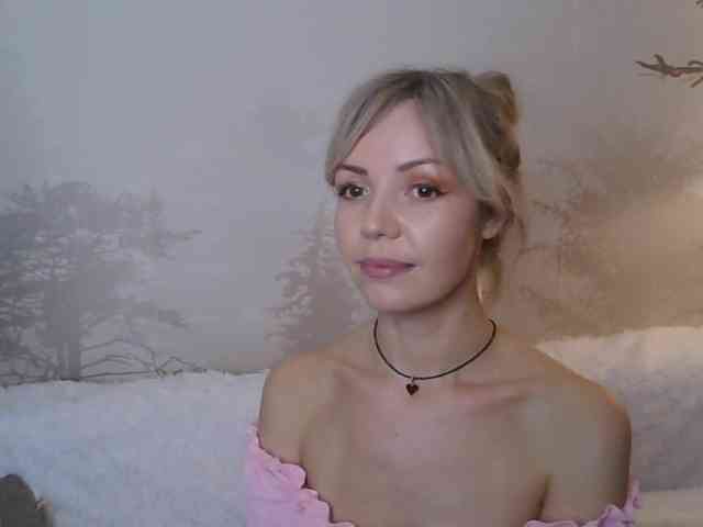 Red_Rose_98 webcam