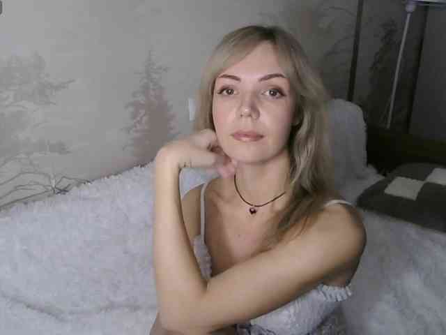Red_Rose_98 webcam