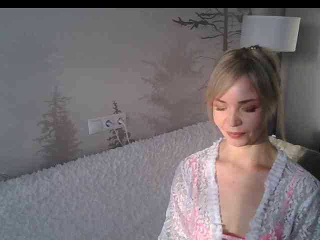 Red_Rose_98 webcam