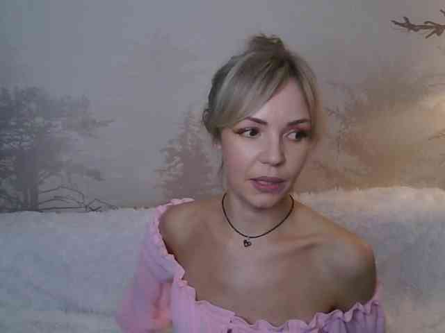 Red_Rose_98 webcam