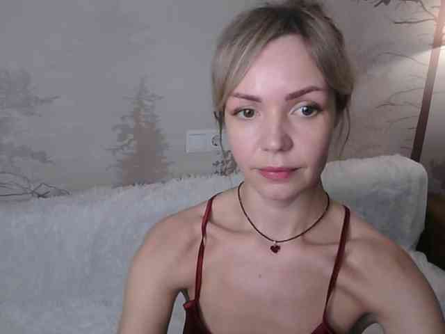 Red_Rose_98 webcam