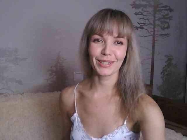 Red_Rose_98 webcam