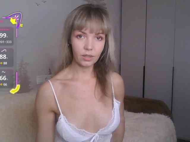 Red_Rose_98 webcam