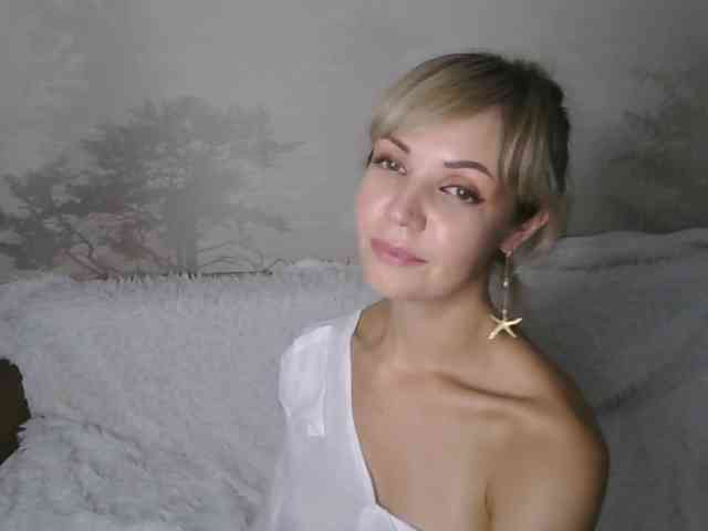 Red_Rose_98 webcam