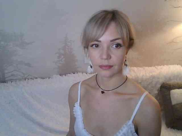 Red_Rose_98 webcam
