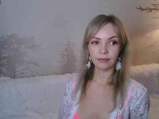 Red_Rose_98 webcam