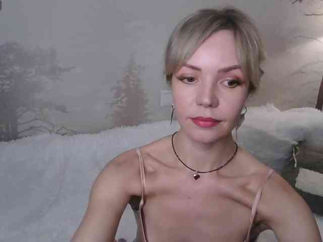 Red_Rose_98 webcam
