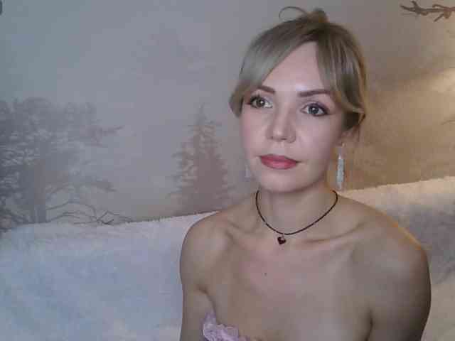 Red_Rose_98 webcam