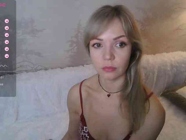 Red_Rose_98 webcam