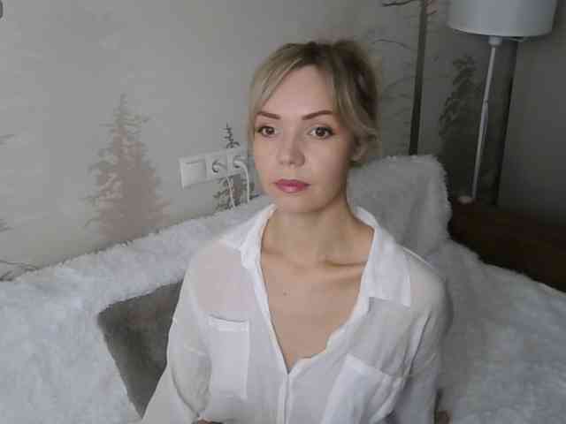Red_Rose_98 webcam