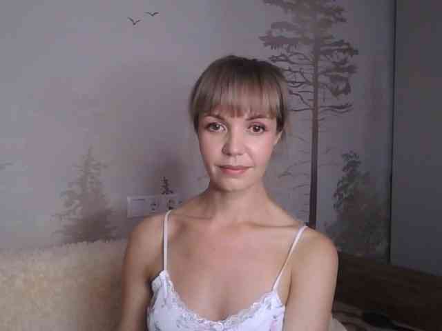 Red_Rose_98 webcam
