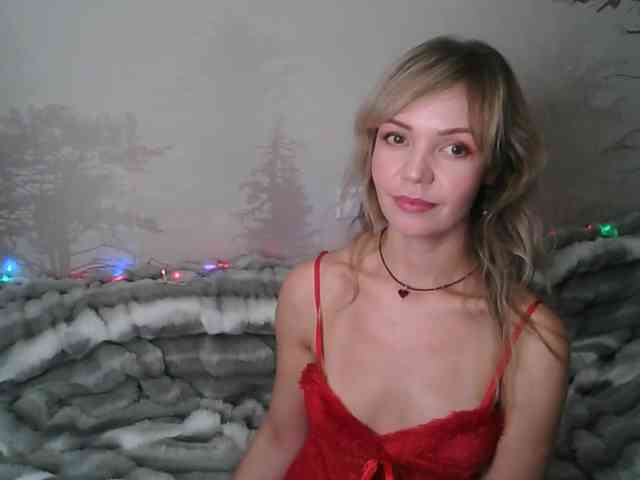 Red_Rose_98 webcam