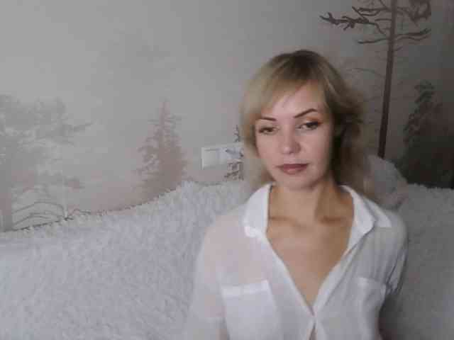 Red_Rose_98 webcam