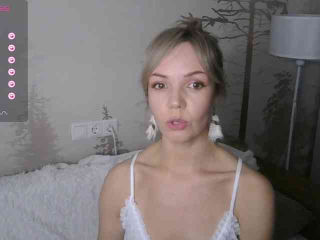Red_Rose_98 webcam