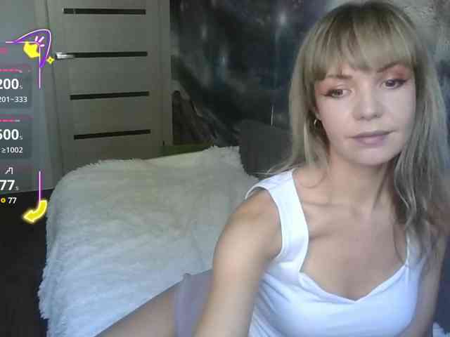 Red_Rose_98 webcam