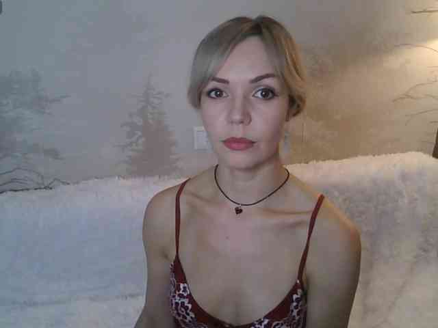Red_Rose_98 webcam