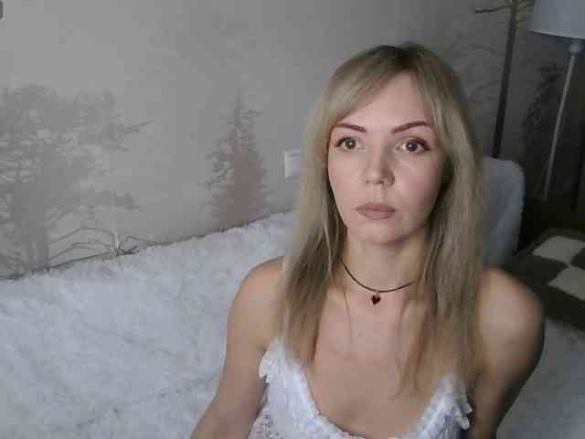 Red_Rose_98 webcam