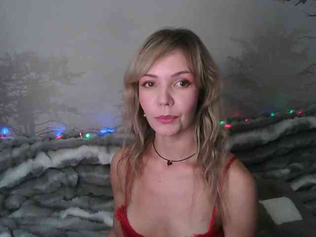Red_Rose_98 webcam