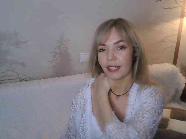 Red_Rose_98 webcam