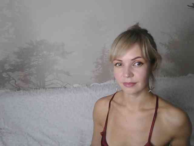 Red_Rose_98 webcam