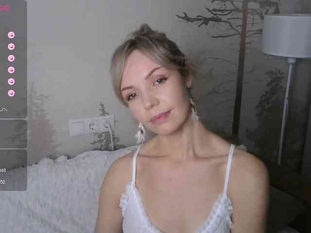 Red_Rose_98 webcam