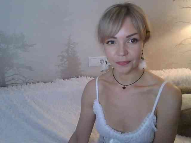 Red_Rose_98 webcam