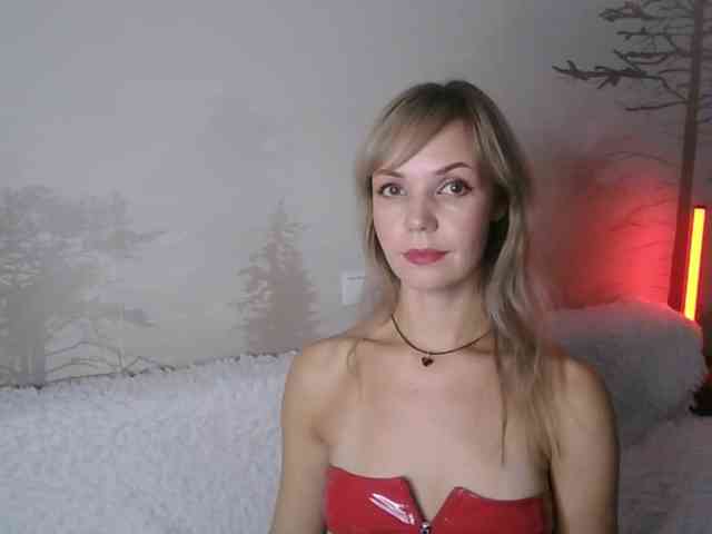 Red_Rose_98 webcam