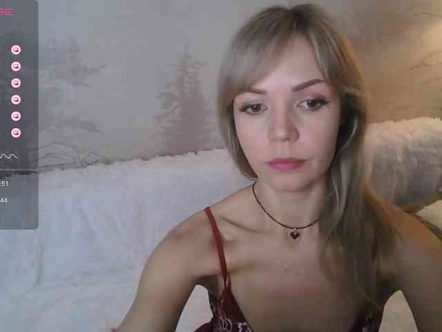 Red_Rose_98 webcam