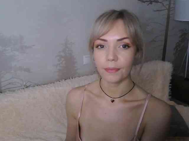 Red_Rose_98 webcam